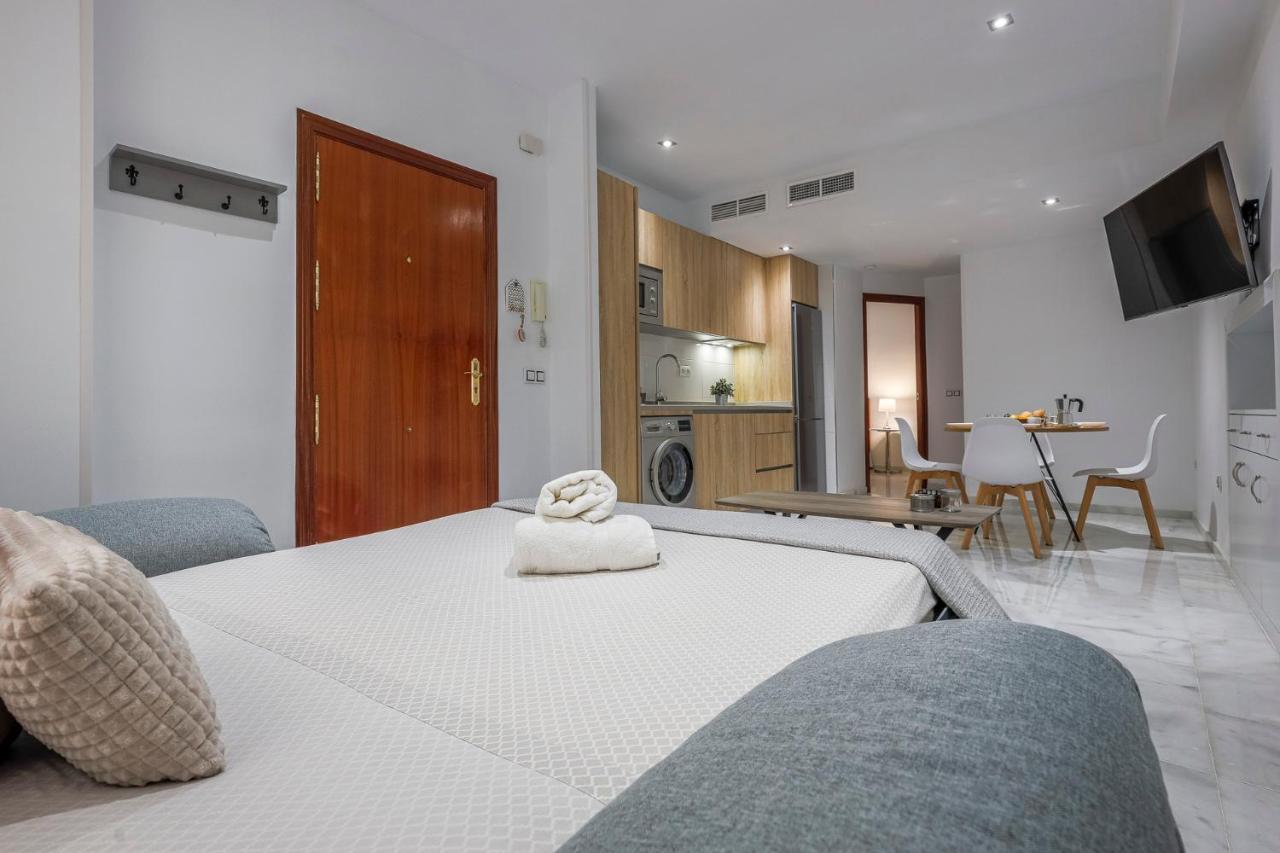 Apartament Ruisenor 10 Sewilla Zewnętrze zdjęcie